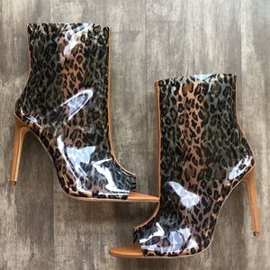 Sexy Open Toe Cheetah Boots Size 9